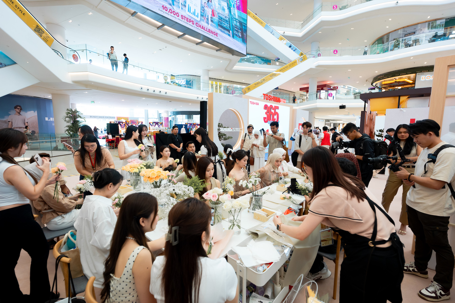 东芝白电在马来西亚用科技与艺术引领生活方式