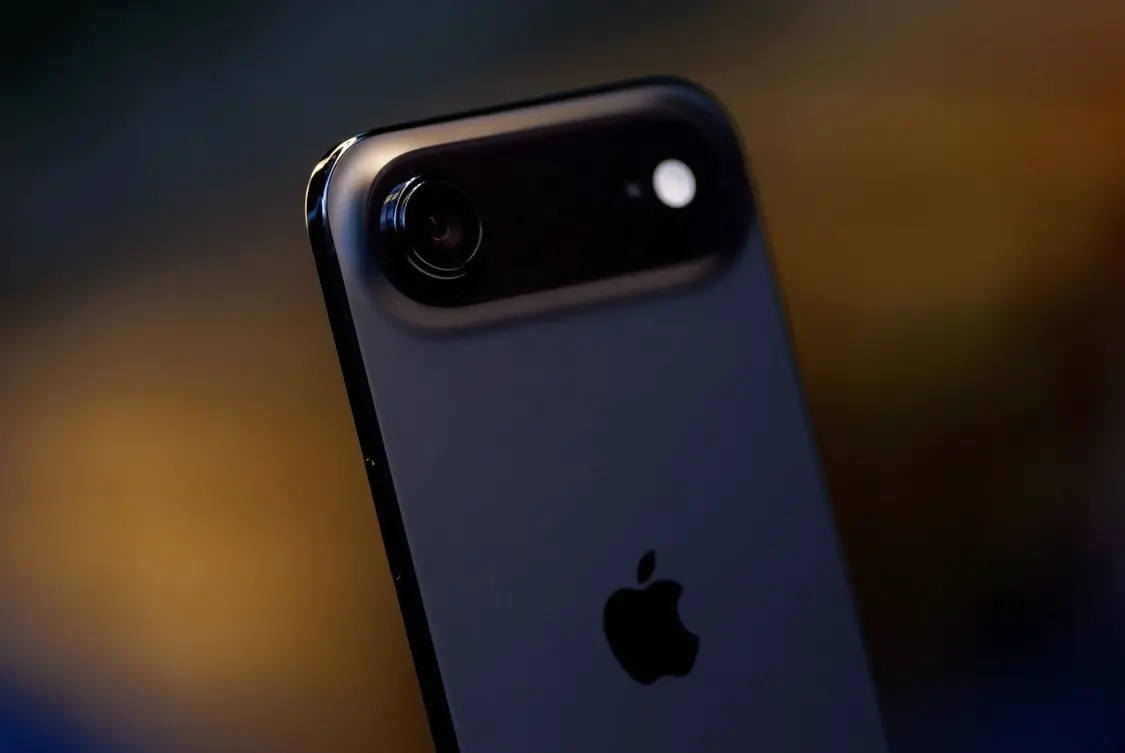 iPhone Air销量惨淡二代被砍? 最新内幕来了 iPhone Air销量惨淡二代被砍? 最新内幕来了