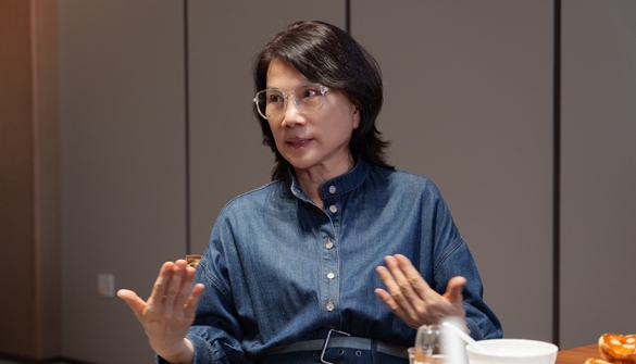 董明珠谈“智能化对工人的替代”：格力肯定不会裁员，工人可以送去深造