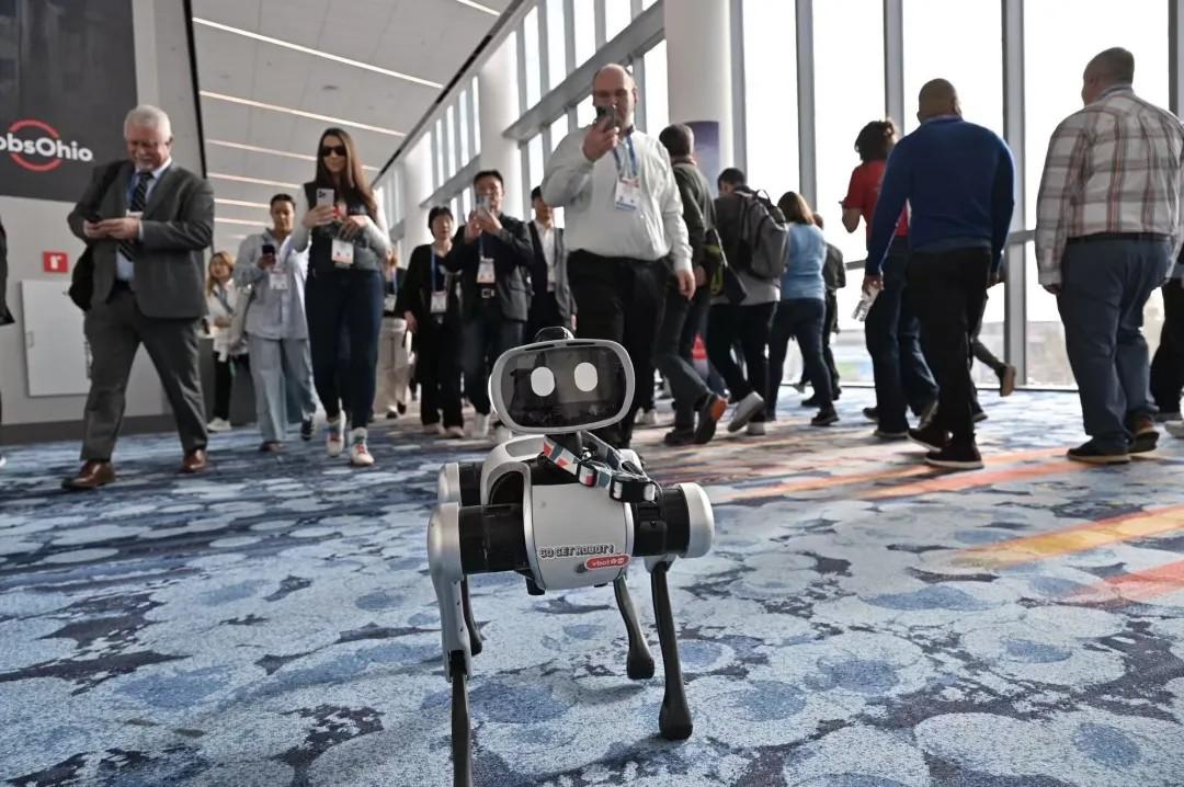 52分钟订单破千，消费级具身智能首个“爆款”诞生