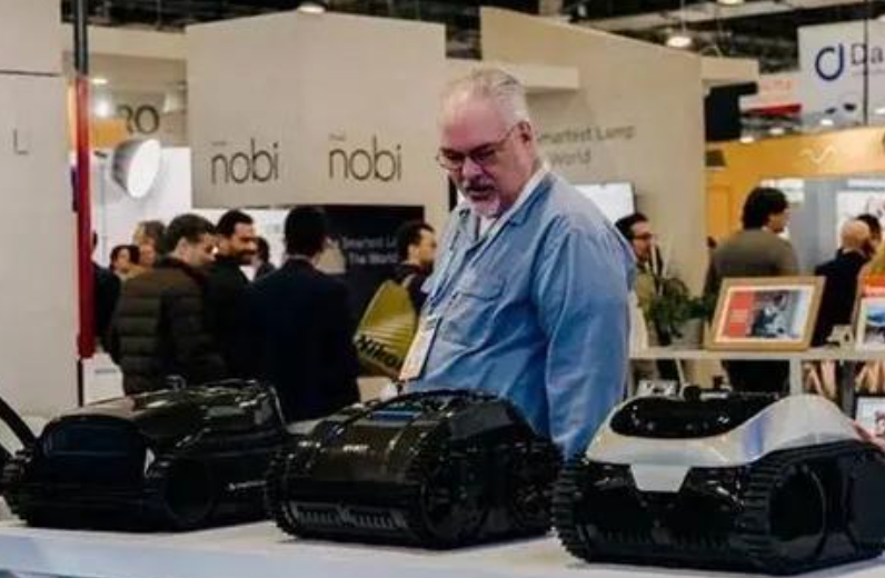 从“会扫地”到“会爬楼” 中国扫地机器人包揽全球前五