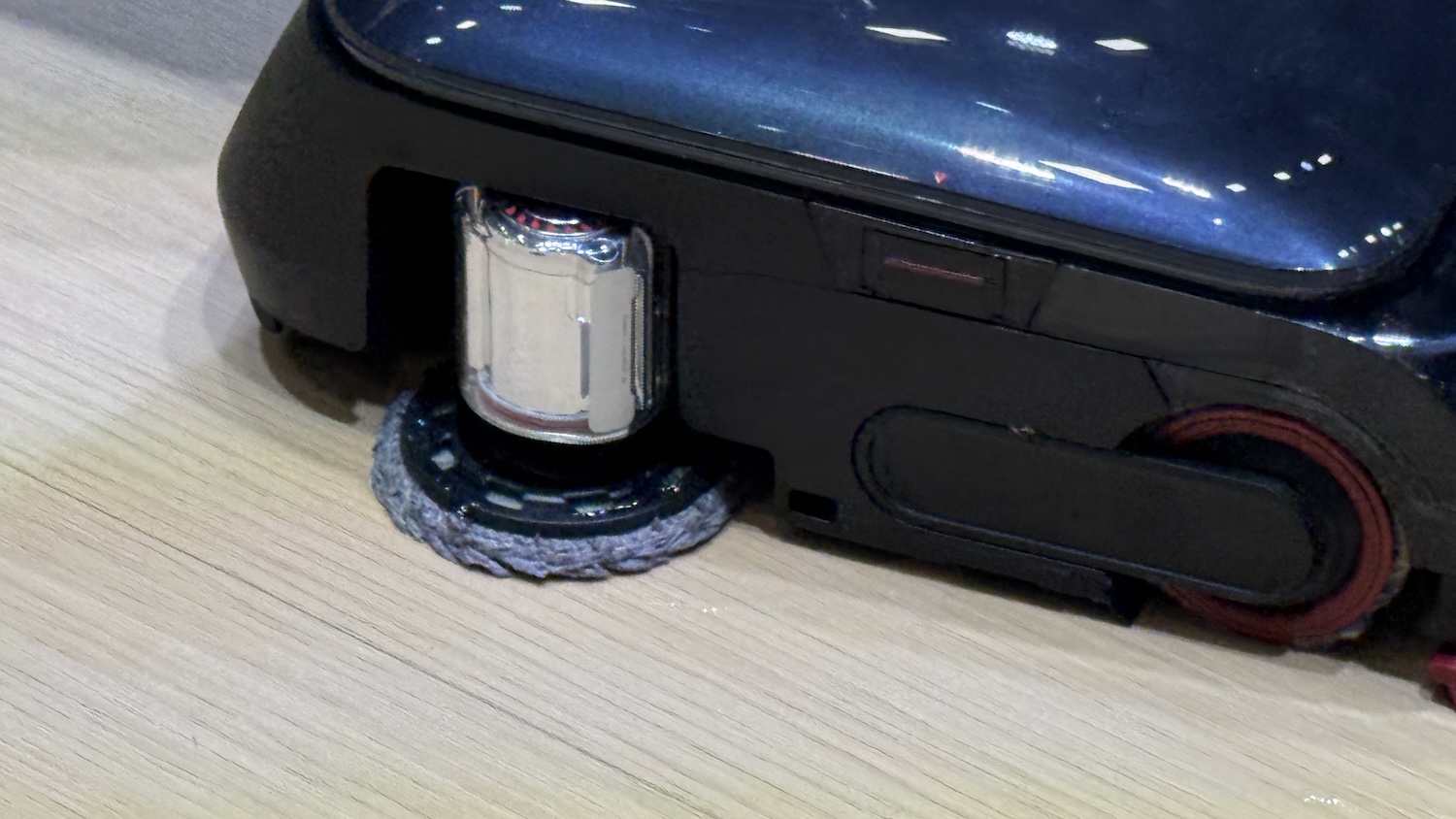 洗地机竞争下半场，追觅用机械臂3.0“杀死”比赛