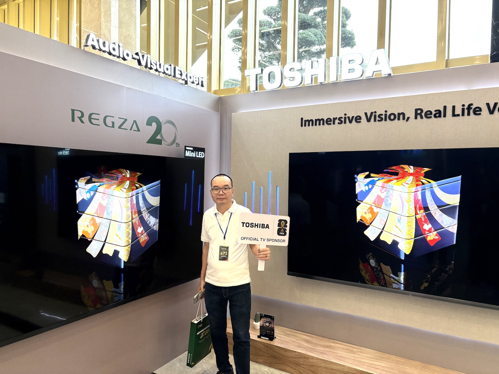 越南河内这一夜，我看到了东芝电视的老朋友和新朋友